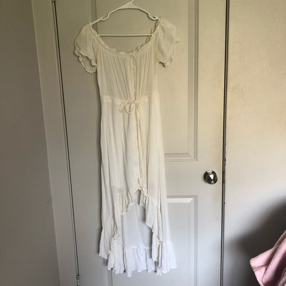 VICI white off the shoulder dress - Picture 2 of 5